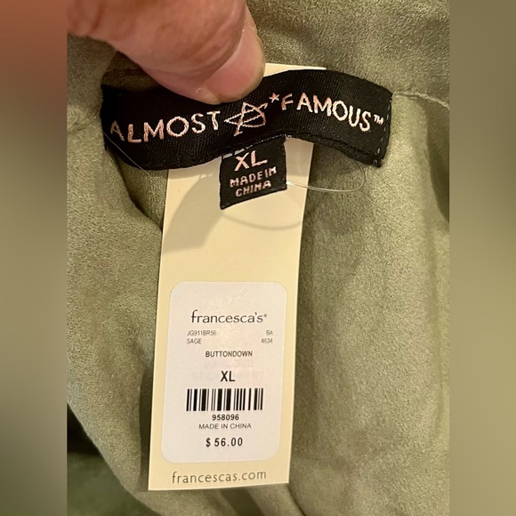 Women long sleeve shacket - Picture 3 of 3